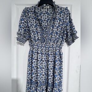 Max Studio Blue and White Floral Midi Dress
